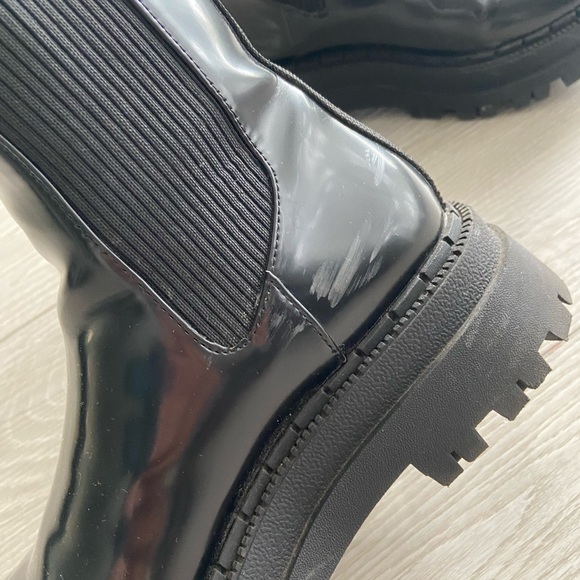 Zara Women's Bootie Faux Leather Black Chelsea Boots - Picture 7 of 10